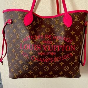 Louis Vuitton MM Limited Edition      PRICE FIRM